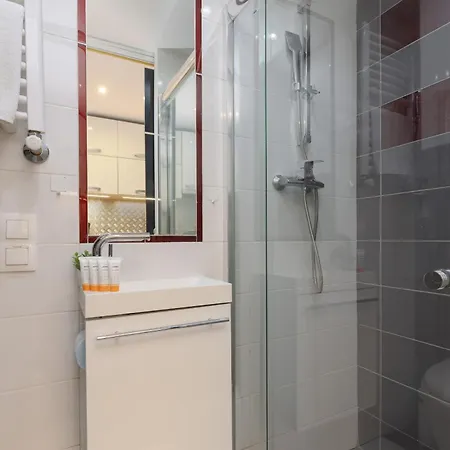 Cozy Studio For 3 Guests Near Centrum Praskie Koneser By Noclegi Renters Warsaw Exterior photo