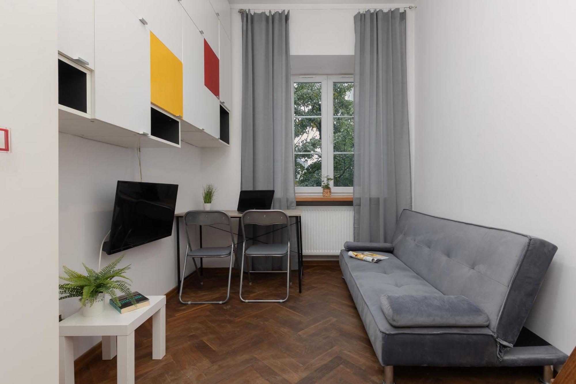 Cozy For 3 Guests Near Centrum Praskie Koneser By Renters Leilighet Warszawa